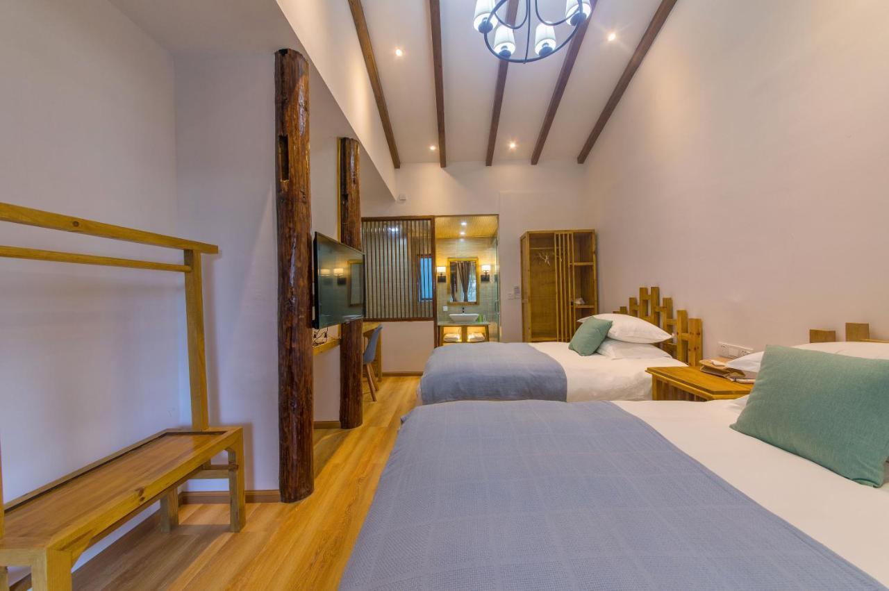 桐墅客栈 Lijiang Village House Exterior photo